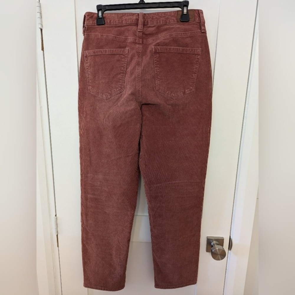 American Eagle Rust Red Corduroy Pants